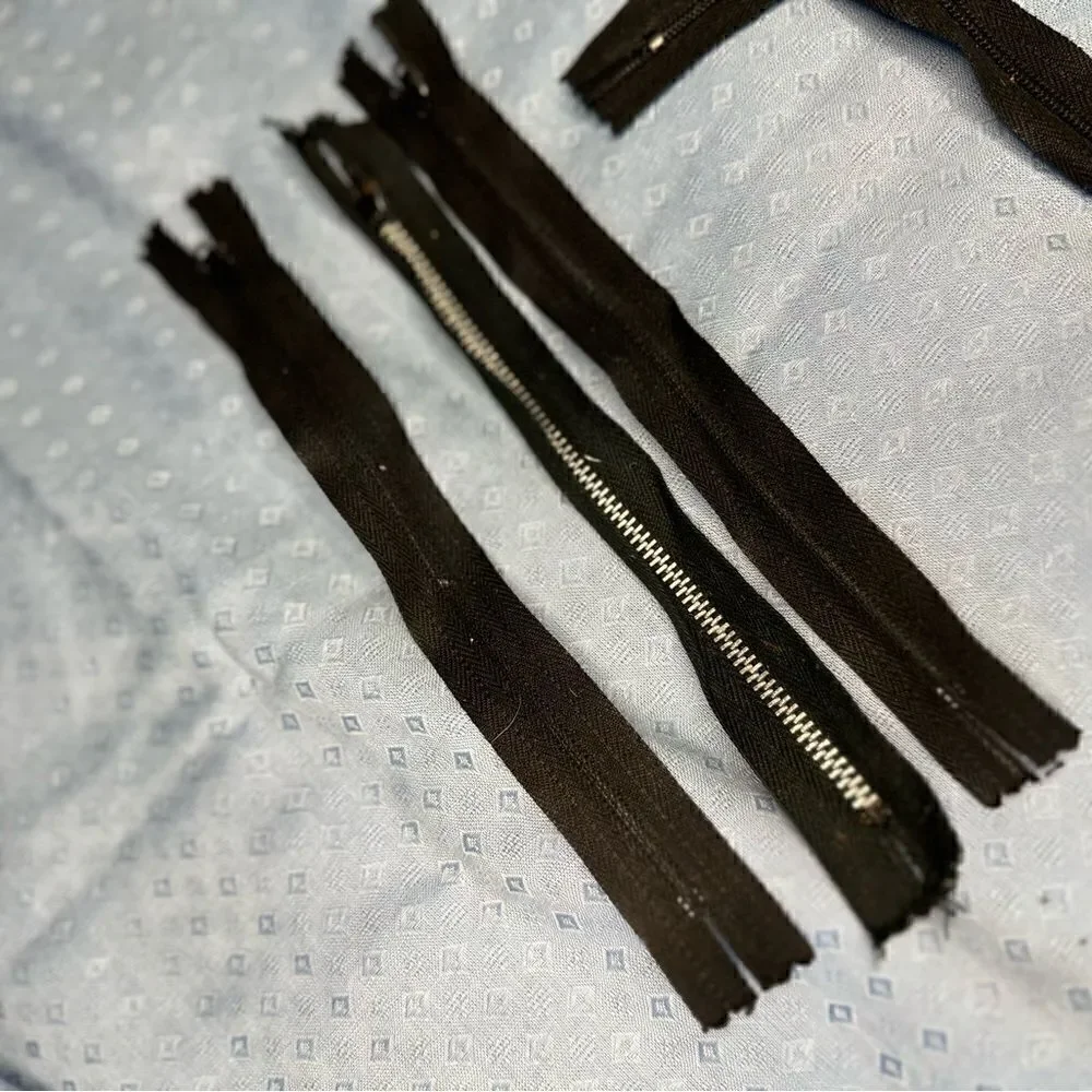 Vintage 60s Selection of 12 unused black zips mostly 7”